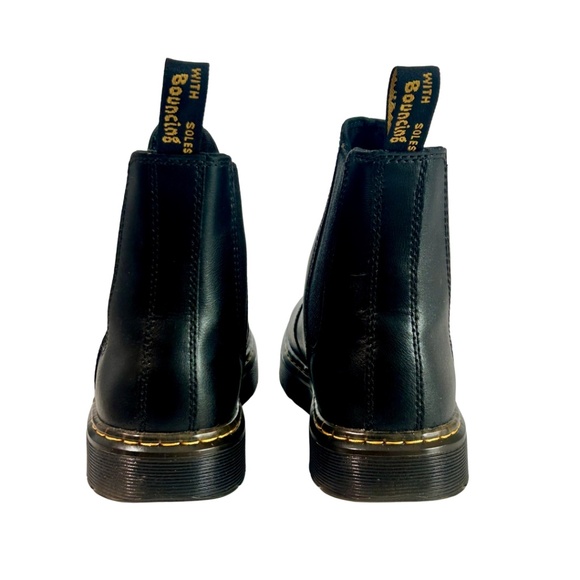 Dr. Martens Dorrian Slip on Boot in Black, Size 8 - Picture 6 of 12